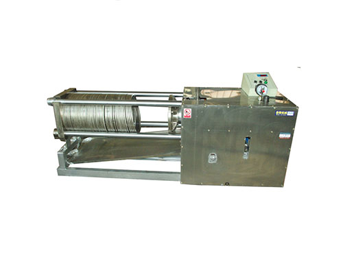 不銹鋼材質(zhì)全自動(dòng)臥式液壓榨油機(jī)DLW-100DS,自動(dòng)壓榨退榨，古法榨油機(jī)